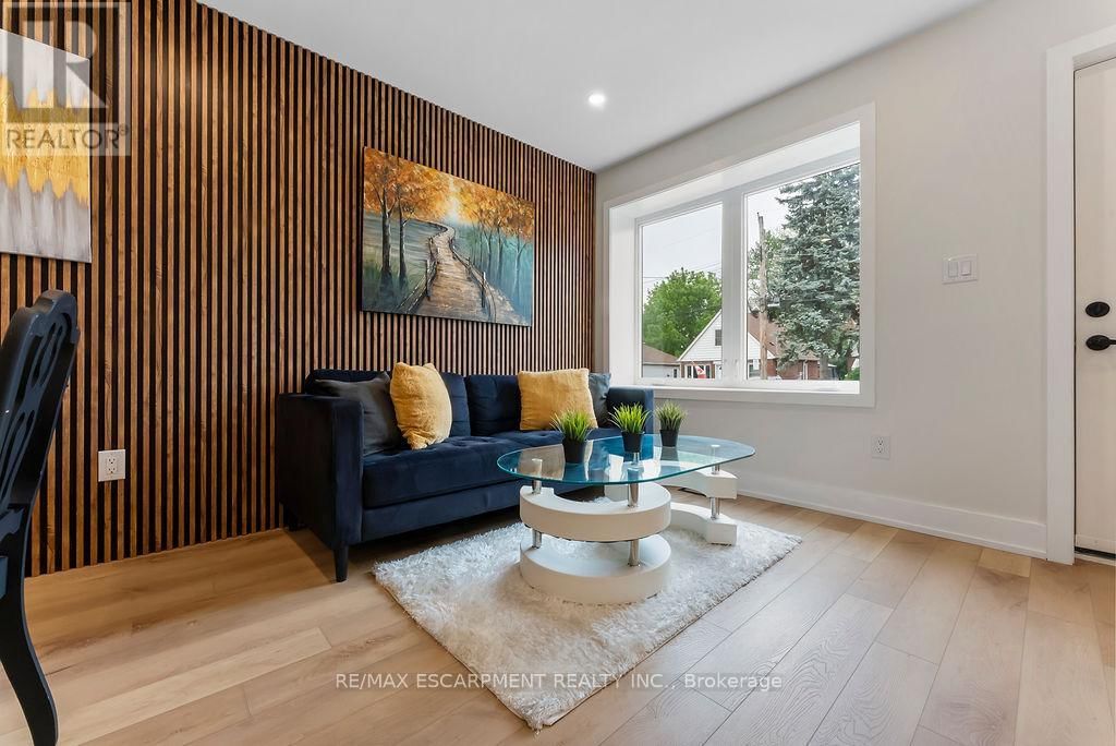 272 EAST 15TH STREET Image 10
