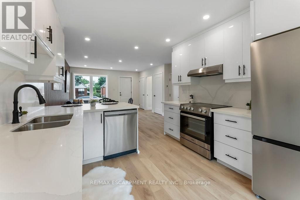 272 EAST 15TH STREET Image 17