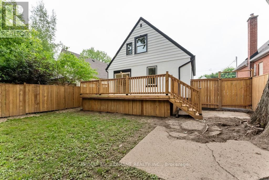 272 EAST 15TH STREET Image 34