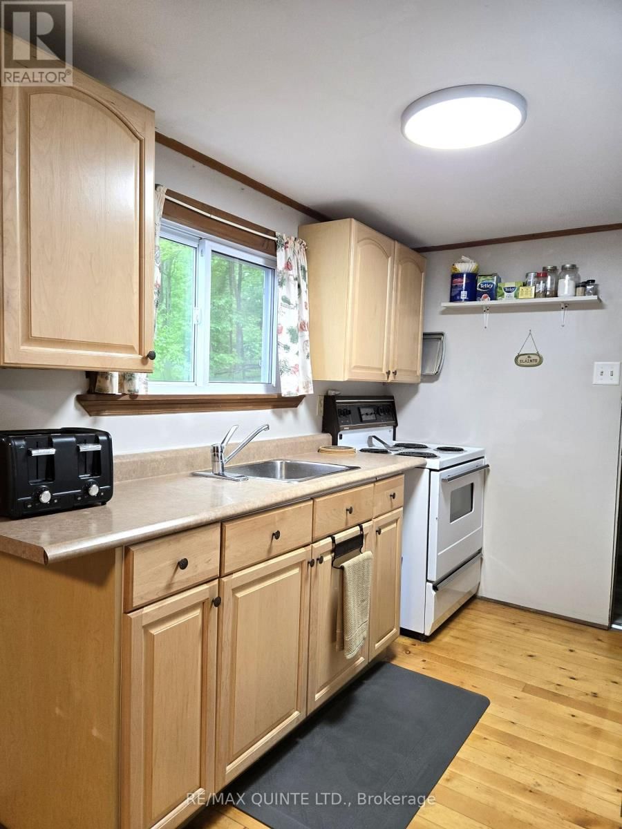 44 SETTER LANE Image 13