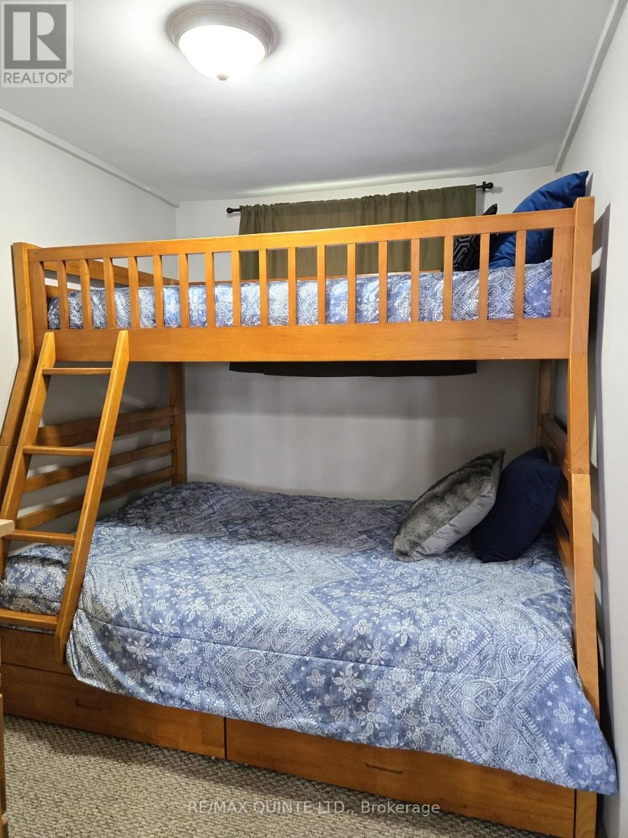 44 SETTER LANE Image 25