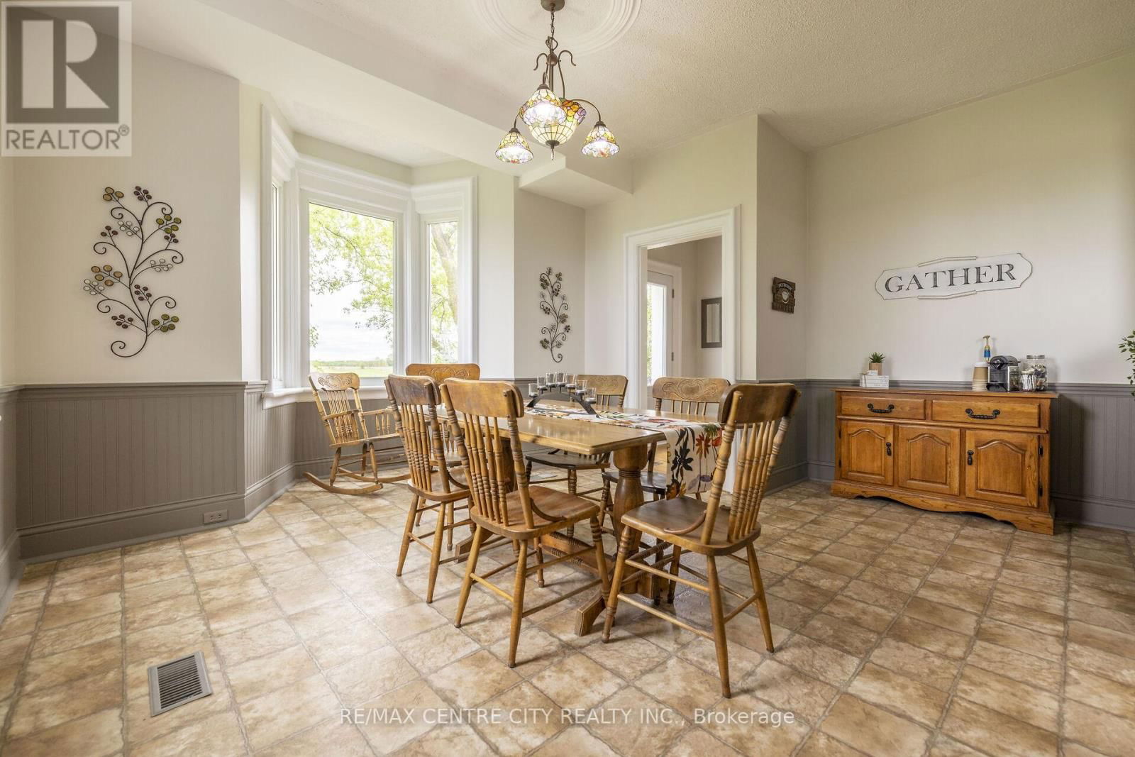 730 GARDEN OF EDEN ROAD Image 17