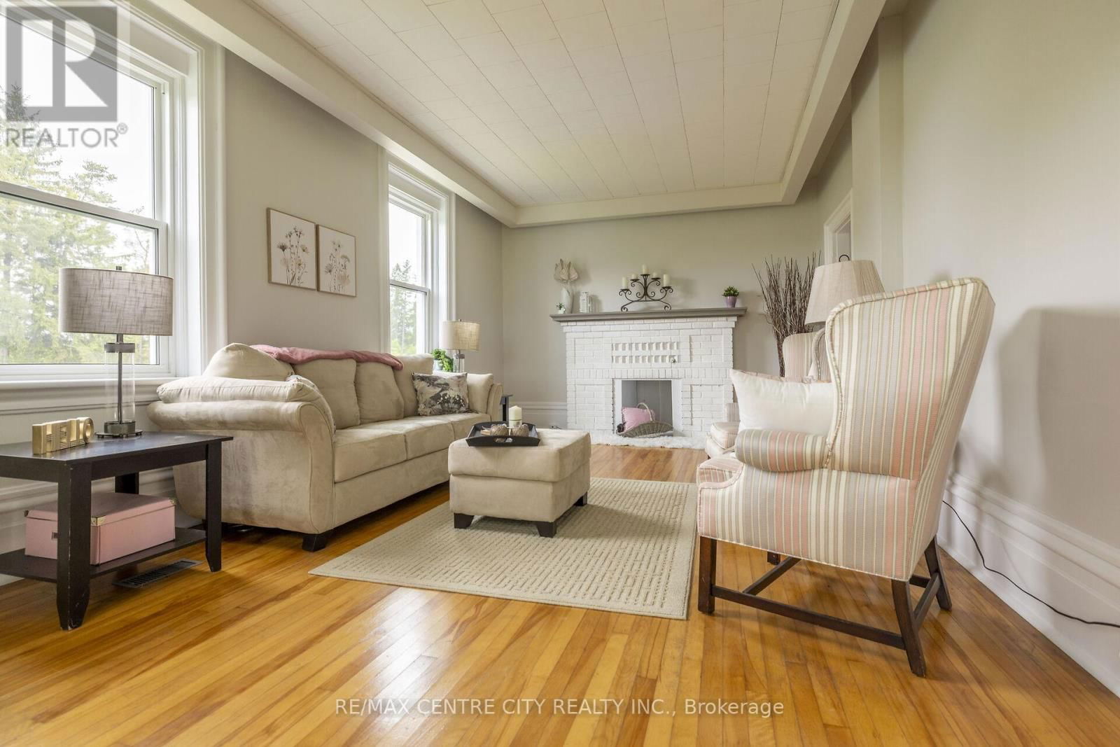 730 GARDEN OF EDEN ROAD Image 21