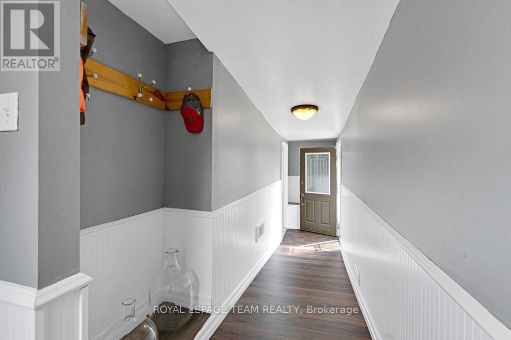 2244 SIMMS STREET Image 28
