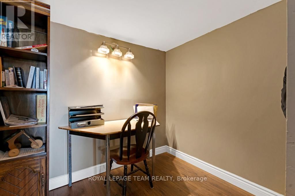 2244 SIMMS STREET Image 29