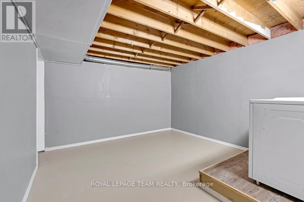 2244 SIMMS STREET Image 33