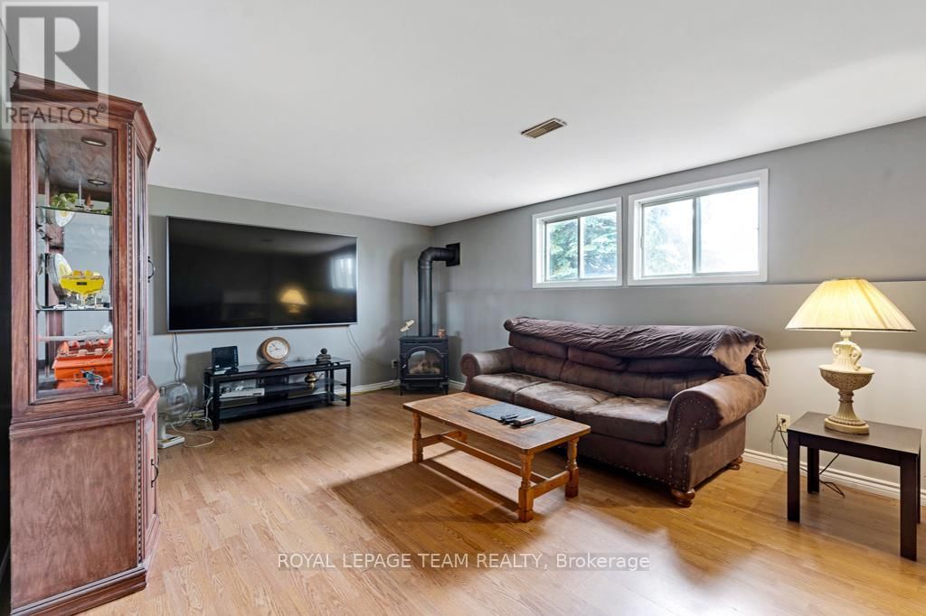 2244 SIMMS STREET Image 37
