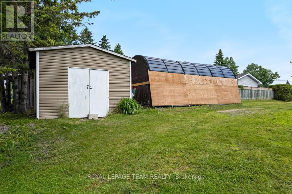 2244 SIMMS STREET Image 42
