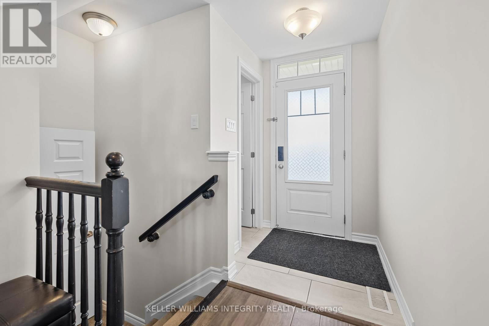 568 COPE DRIVE Image 2
