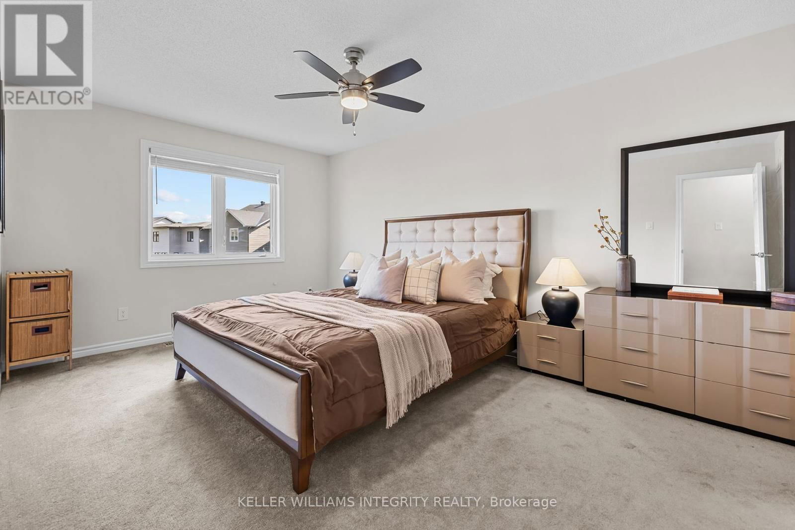 568 COPE DRIVE Image 21
