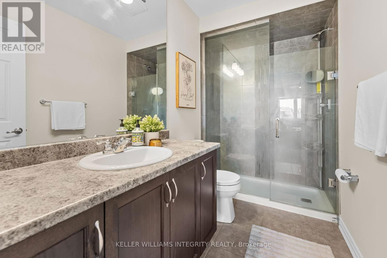 568 COPE DRIVE Image 26