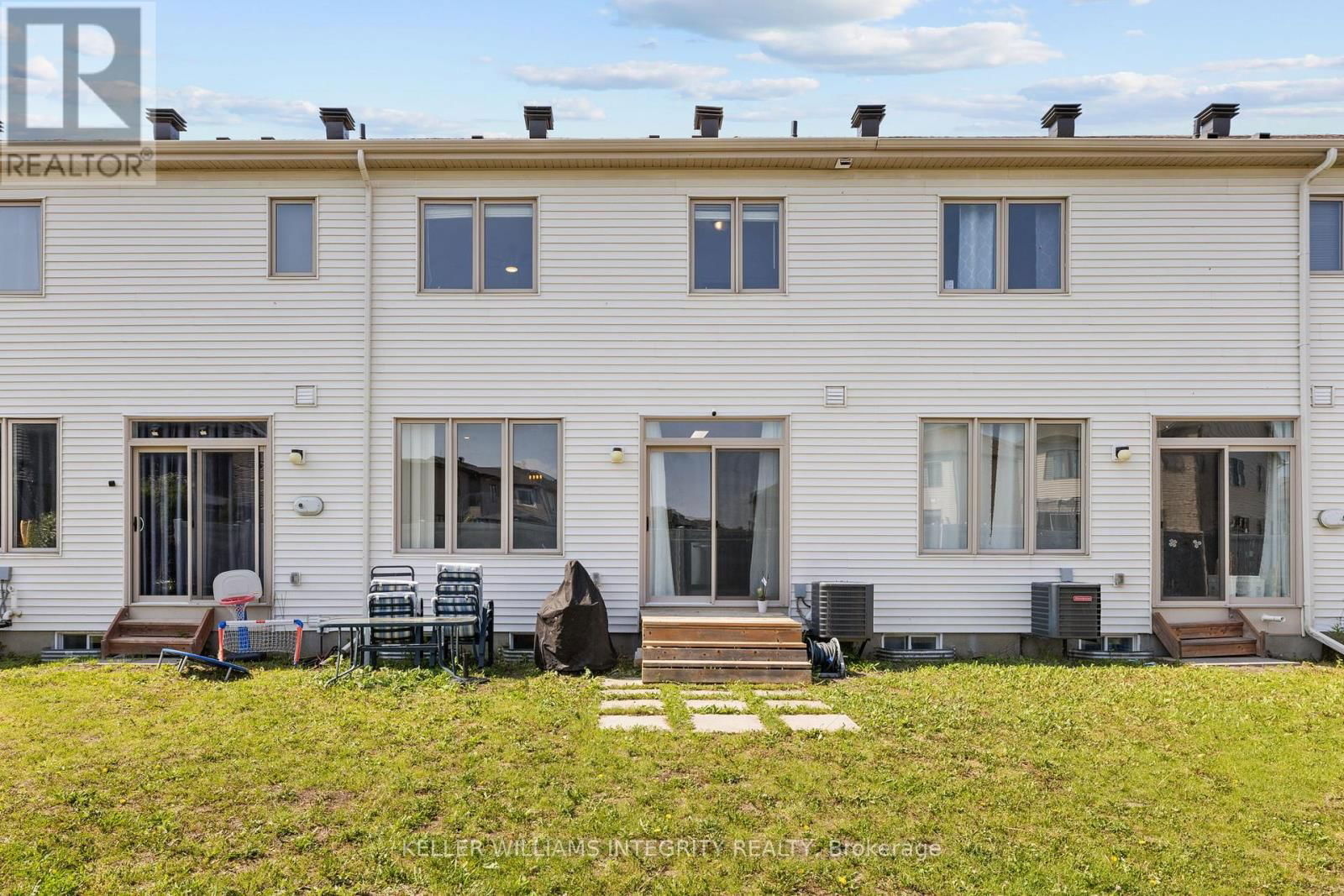 568 COPE DRIVE Image 36