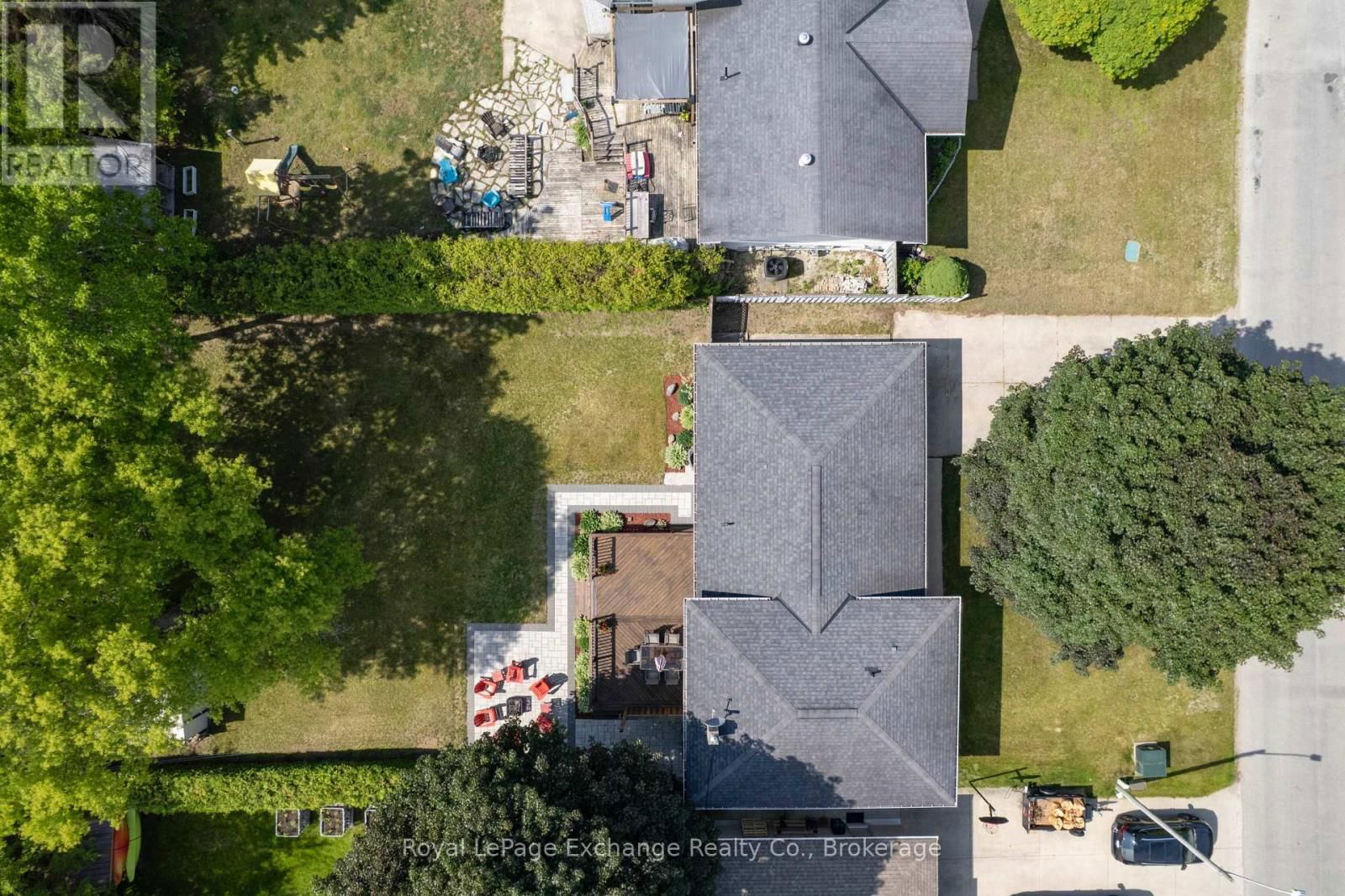 871 WELLINGTON STREET Image 2