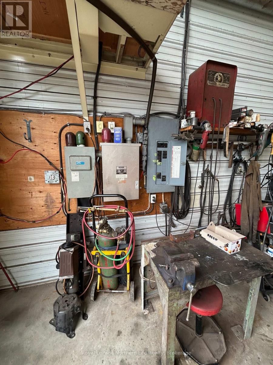 970 HIGHWAY 522 Image 15