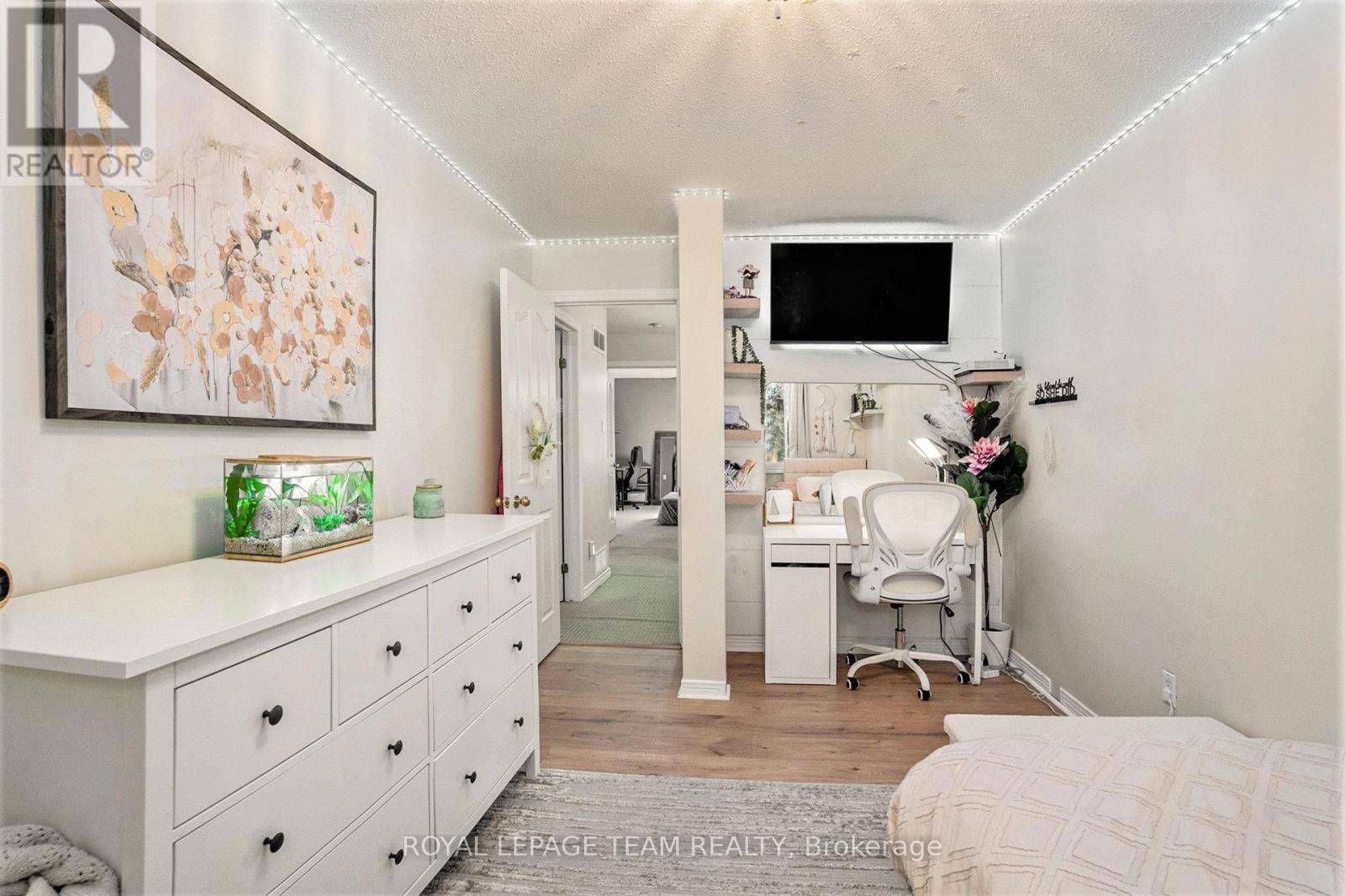 5 SUNNYBROOKE DRIVE Image 21