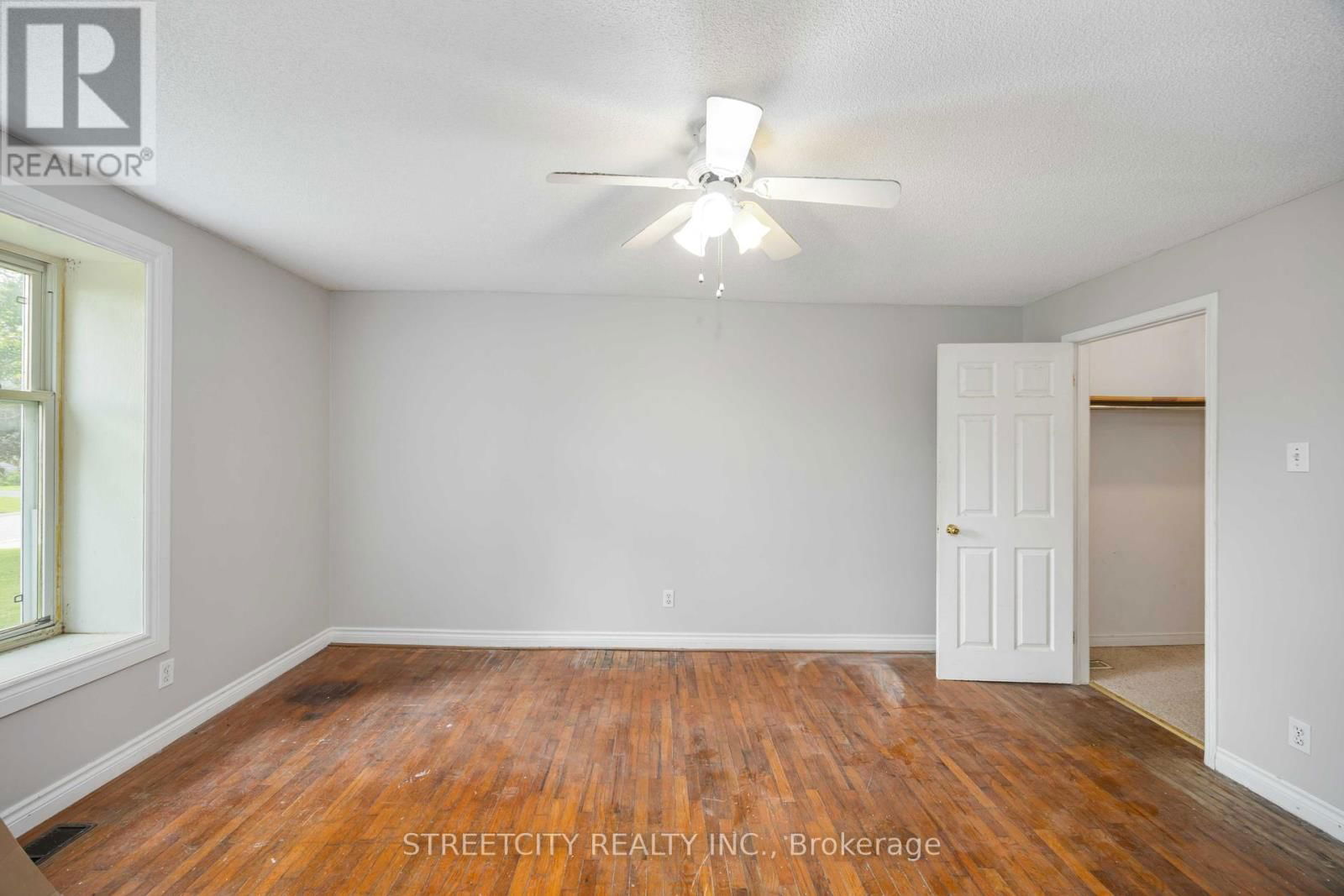 337 EUREKA STREET Image 11