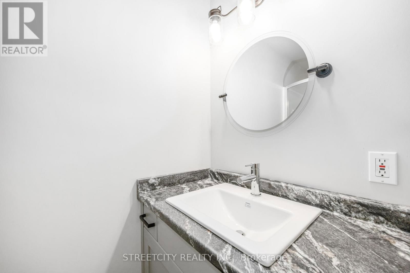 337 EUREKA STREET Image 18