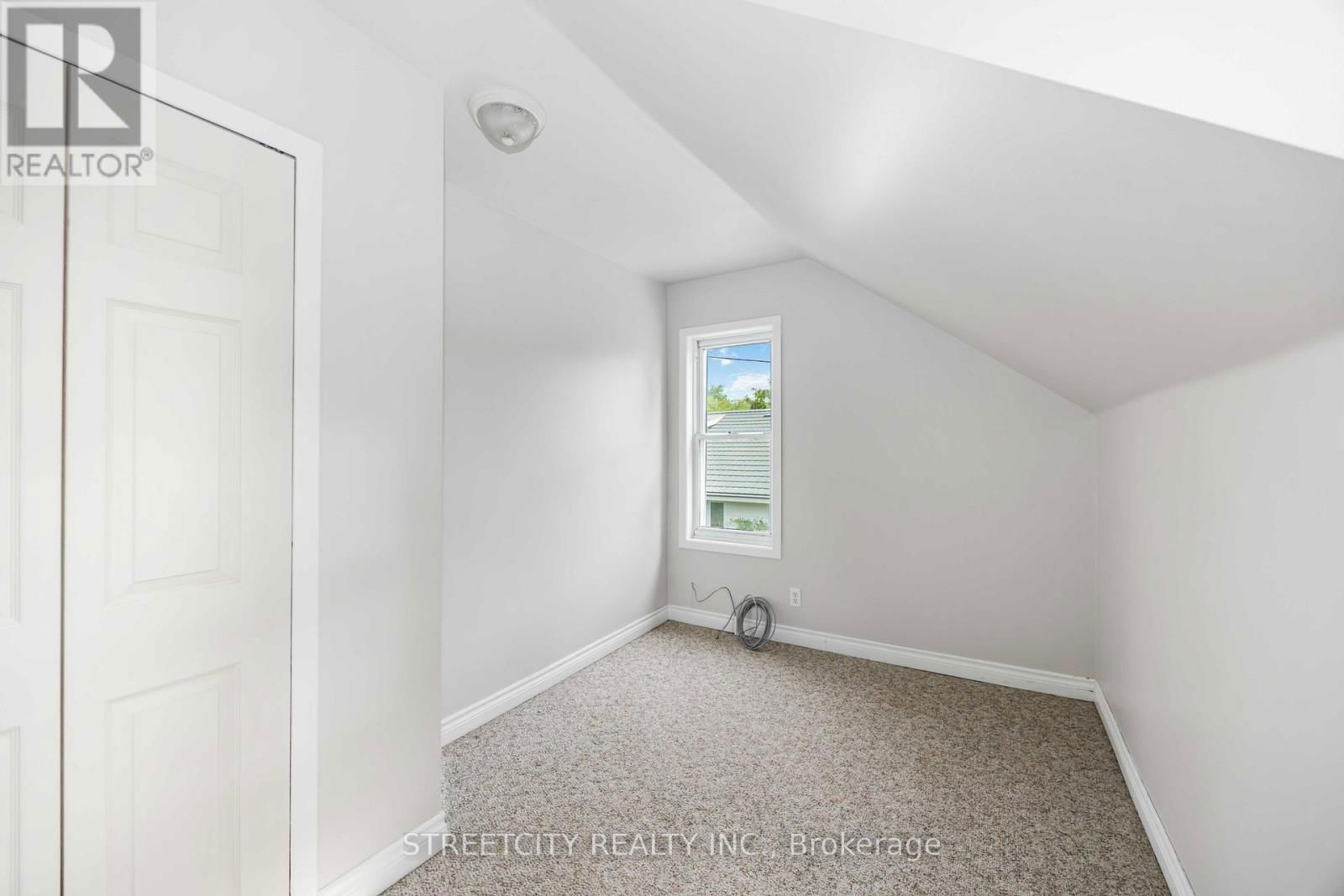 337 EUREKA STREET Image 21