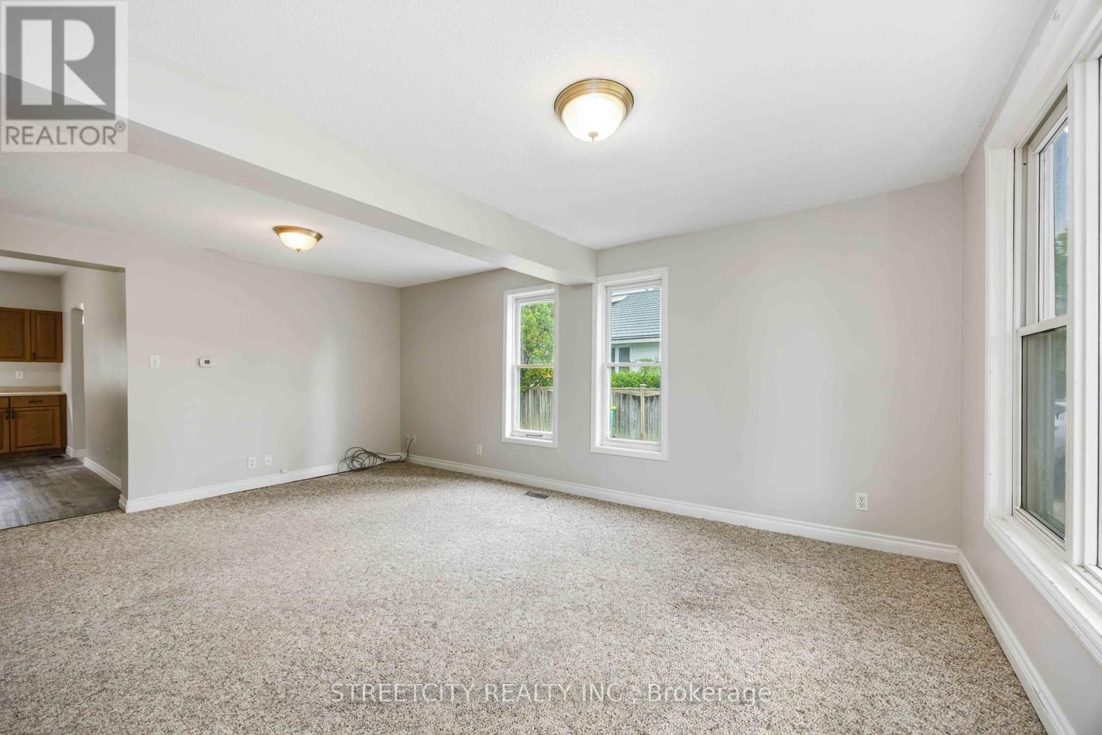 337 EUREKA STREET Image 7