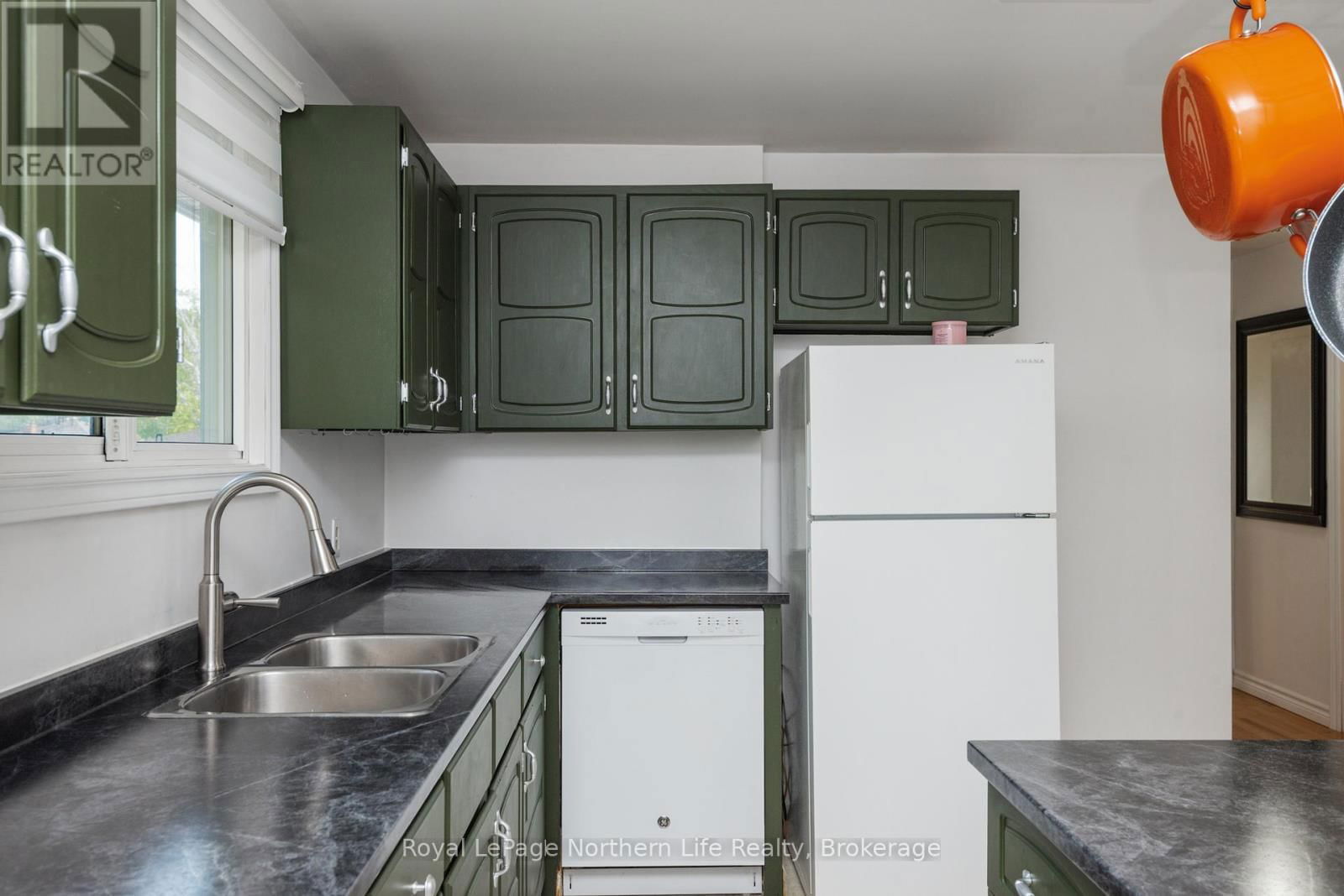 10 MASSEY DRIVE Image 19