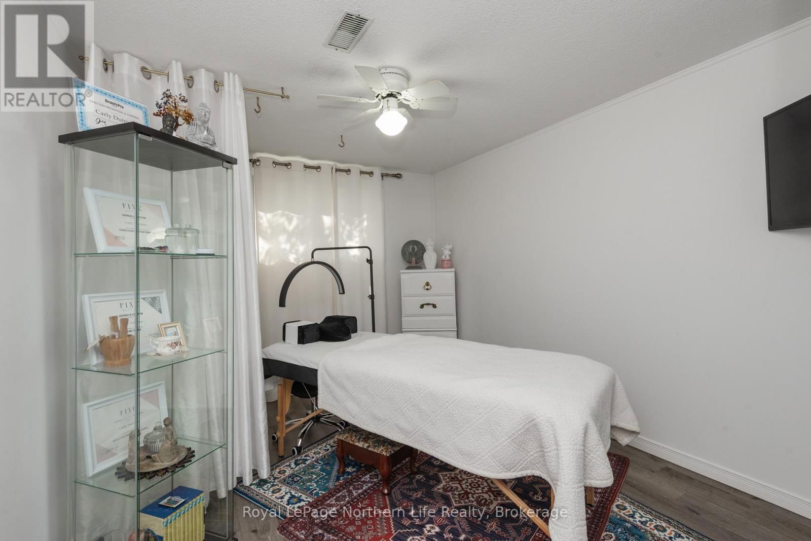 10 MASSEY DRIVE Image 33
