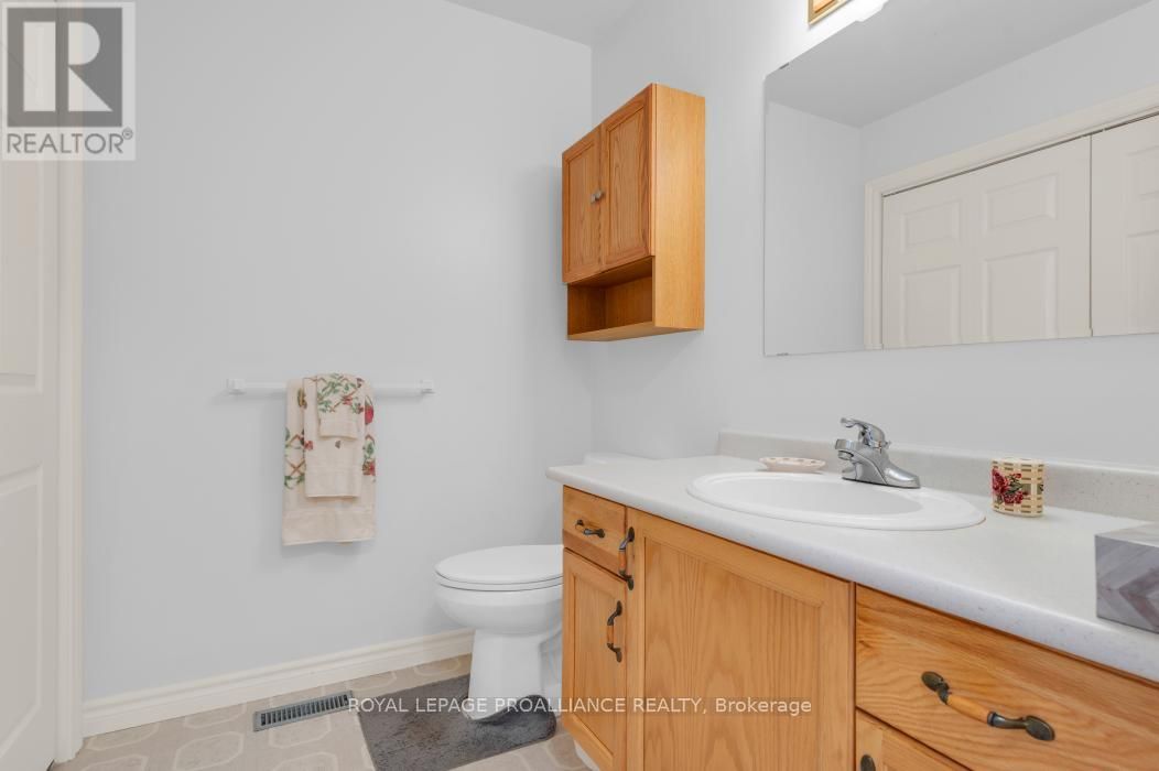 31 ALDER COURT Image 18