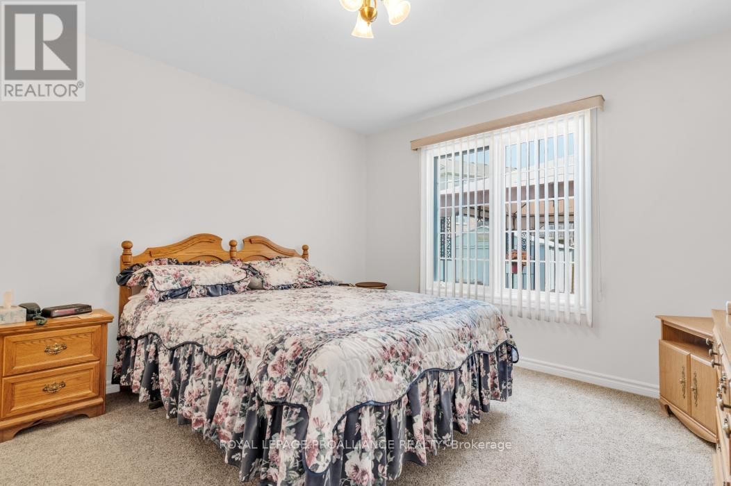 31 ALDER COURT Image 20