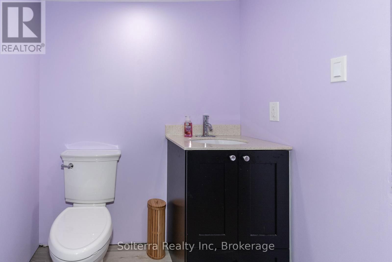 160 WAGNER ROAD WEST Image 26