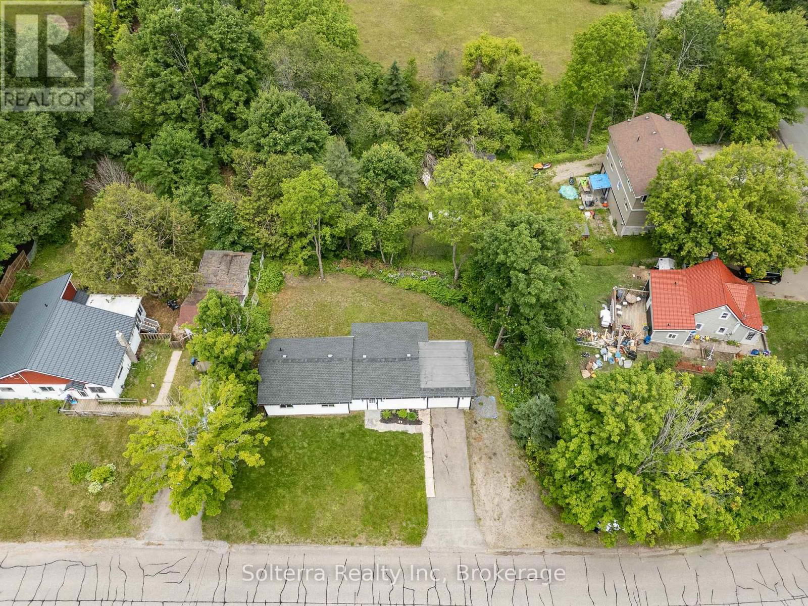 160 WAGNER ROAD WEST Image 8