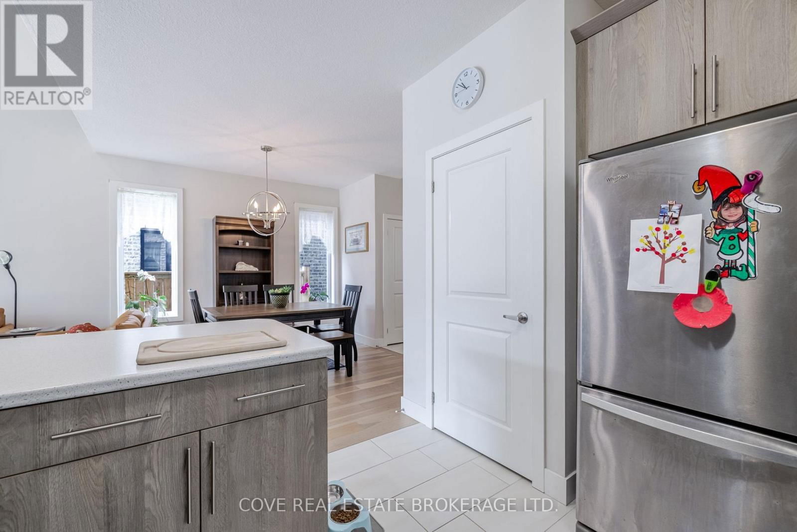 575 CHELTON ROAD Image 9