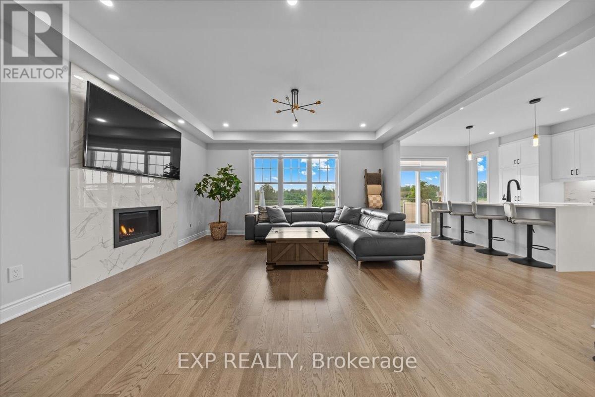 126 UNITY PLACE Image 11