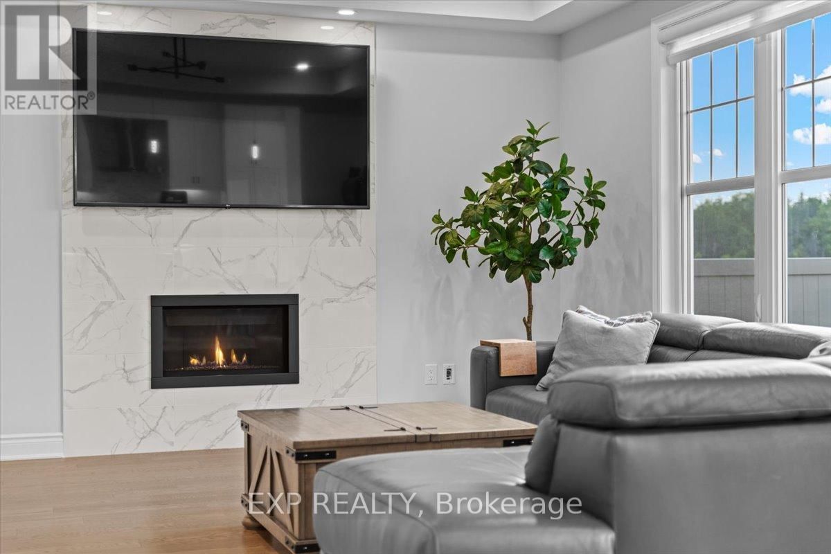 126 UNITY PLACE Image 12