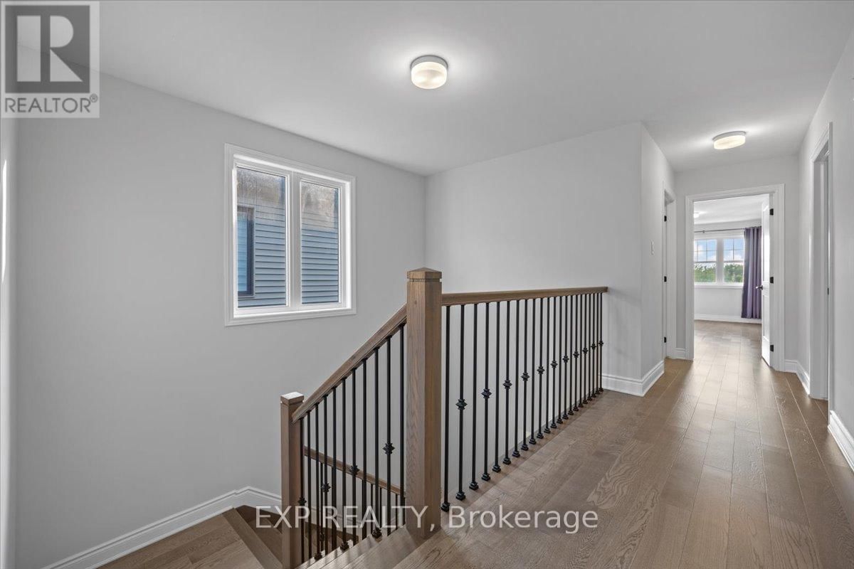 126 UNITY PLACE Image 23