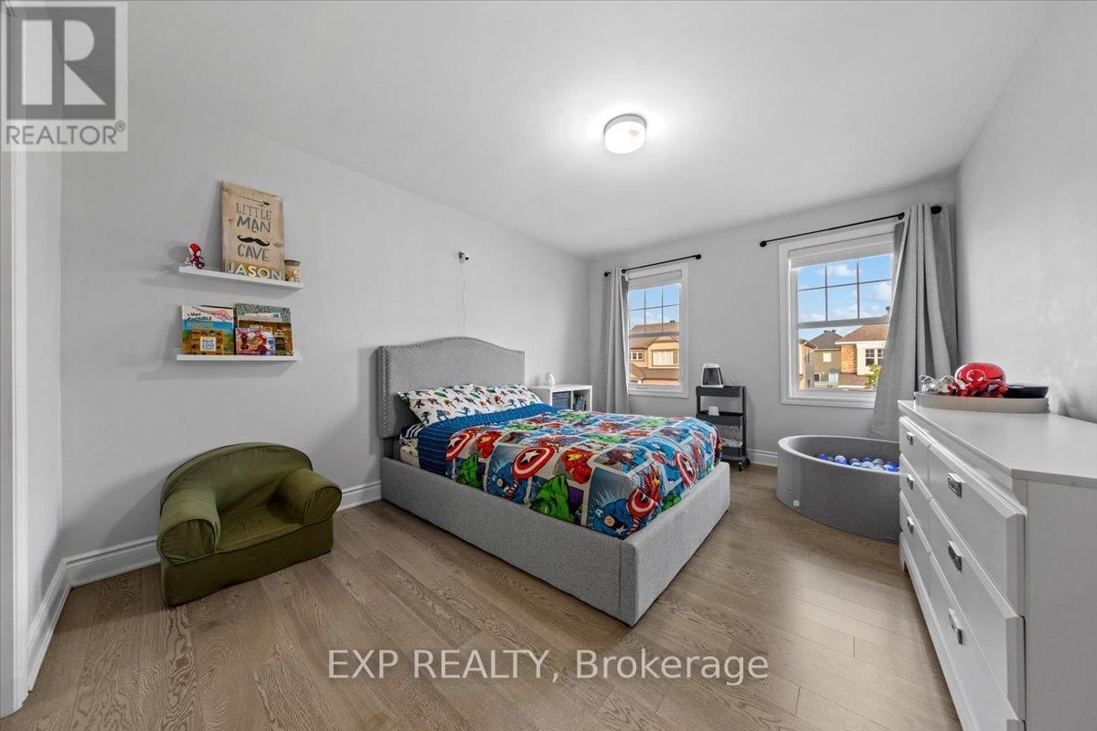 126 UNITY PLACE Image 37