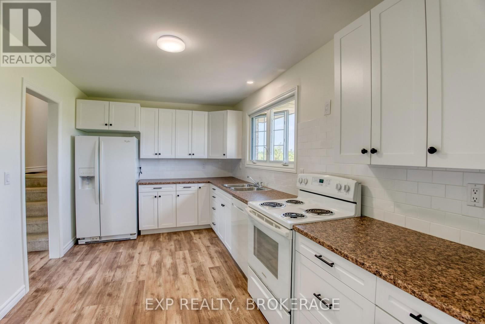 121 IVY RIDGE ROAD Image 12