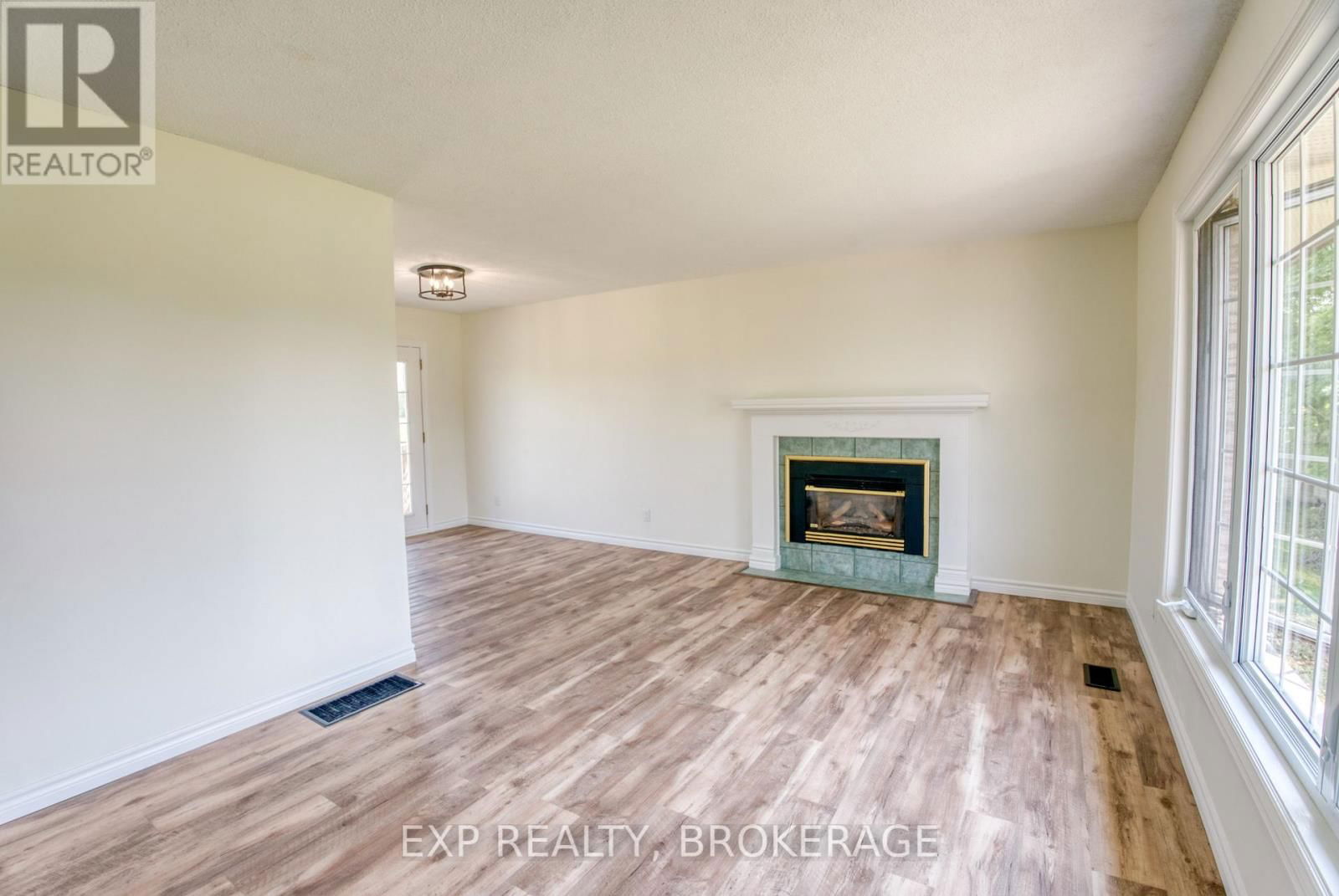 121 IVY RIDGE ROAD Image 6