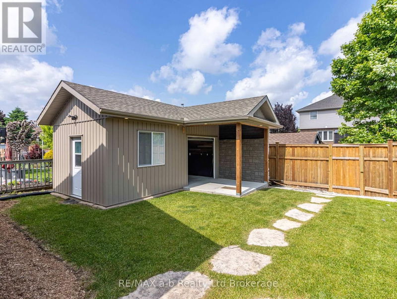 Secondary Property View