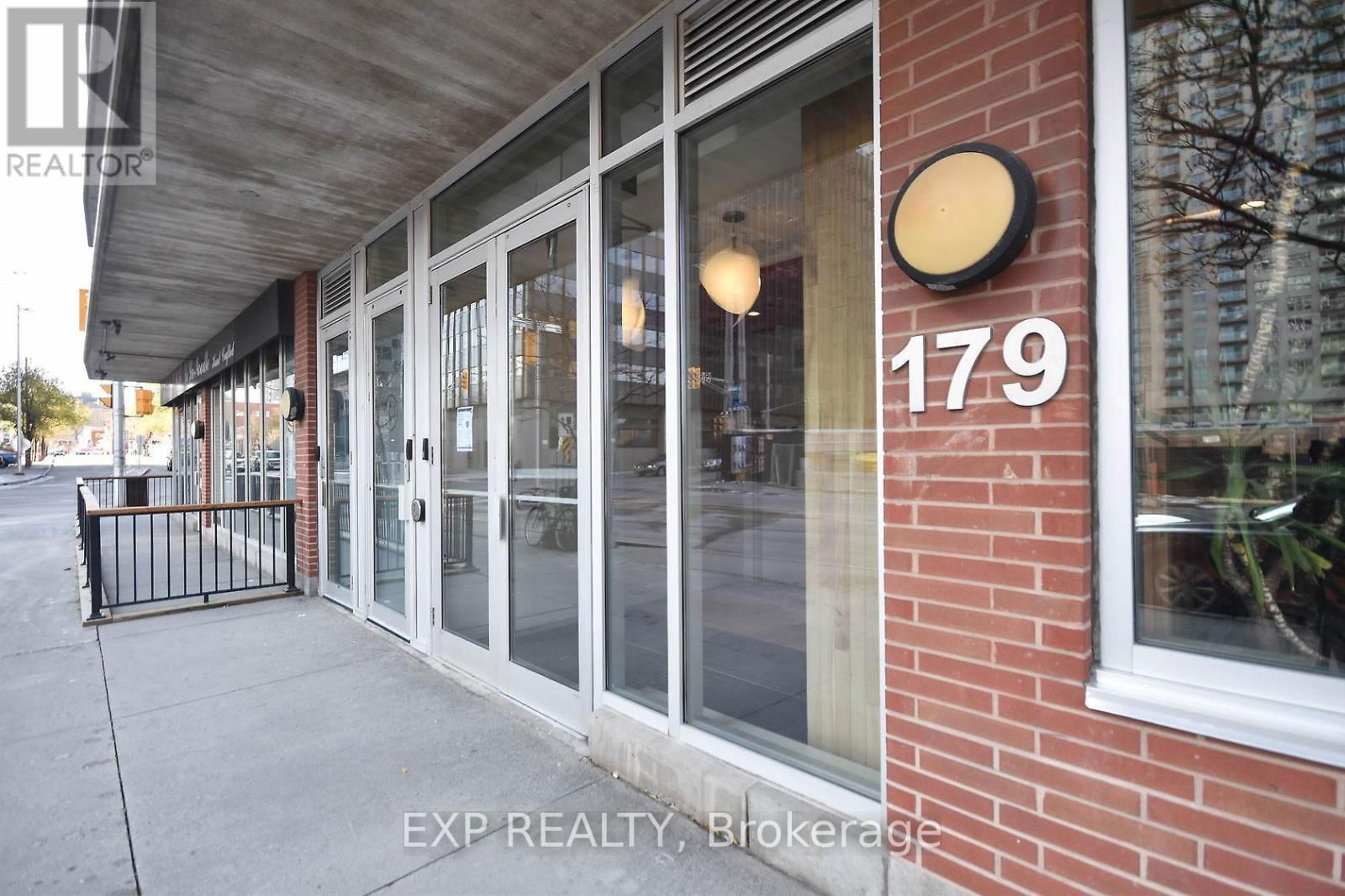 1709 - 179 GEORGE STREET Image 2