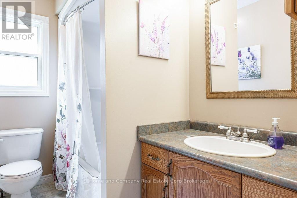 201 KING STREET Image 12
