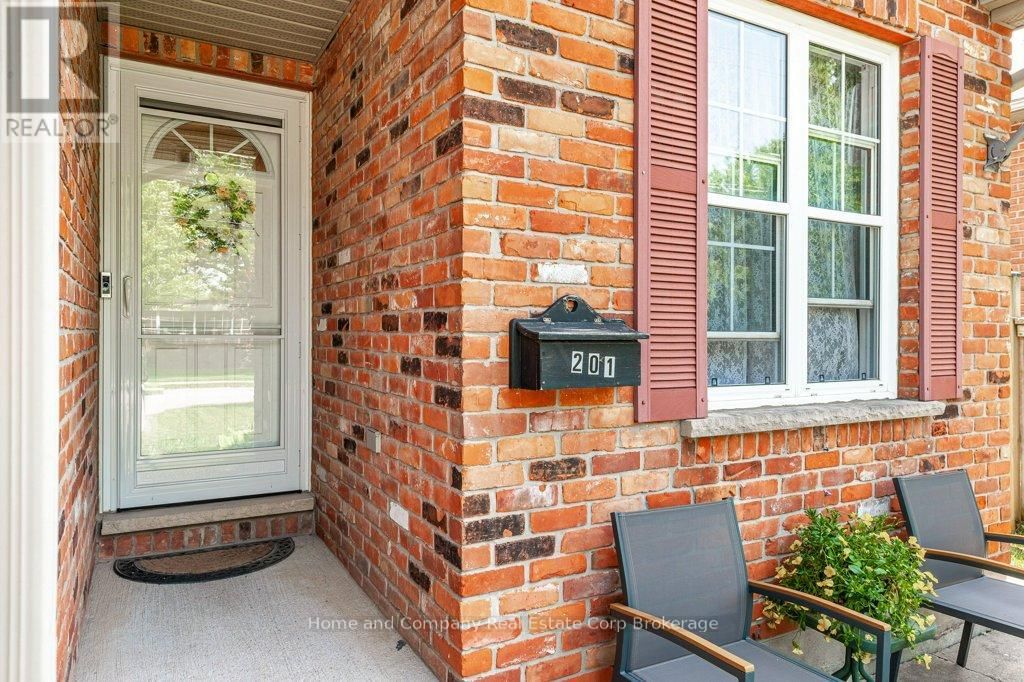 201 KING STREET Image 2