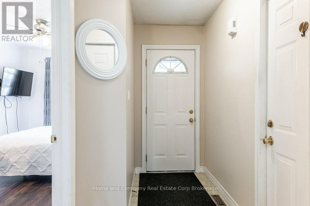 201 KING STREET Image 3