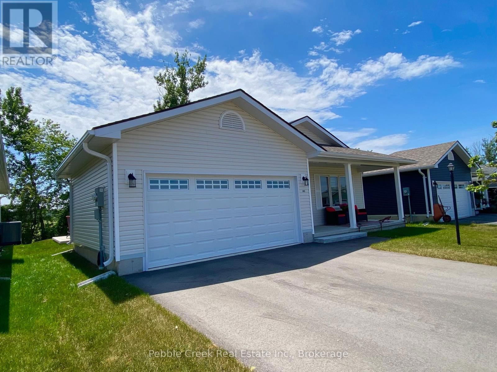 263 LAKE BREEZE DRIVE Image 27