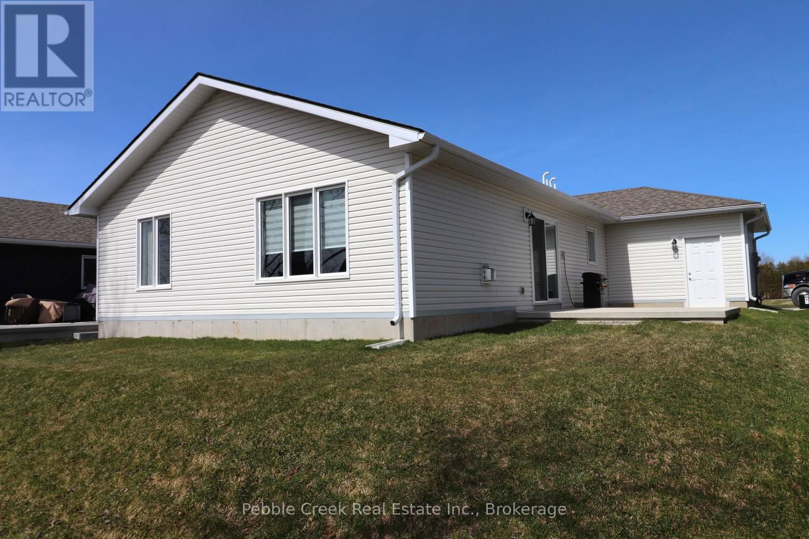 263 LAKE BREEZE DRIVE Image 28