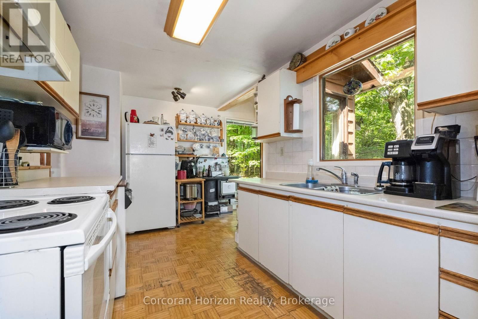 395 BERWICK ROAD Image 17