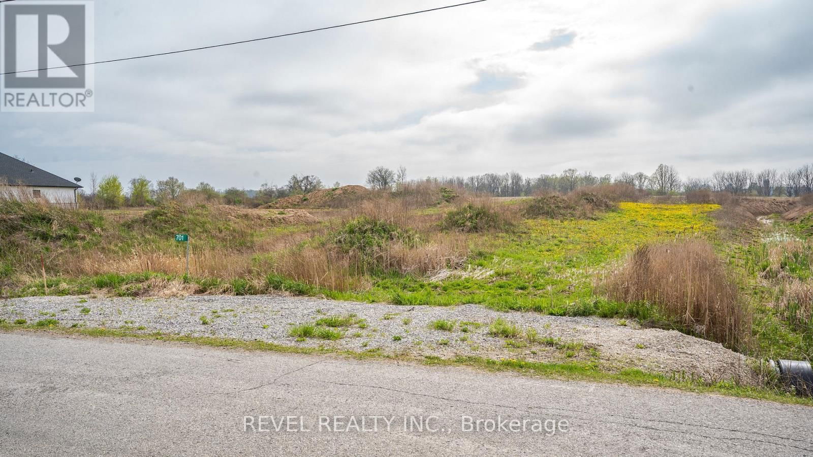 701 VILLA NOVA ROAD Image 13