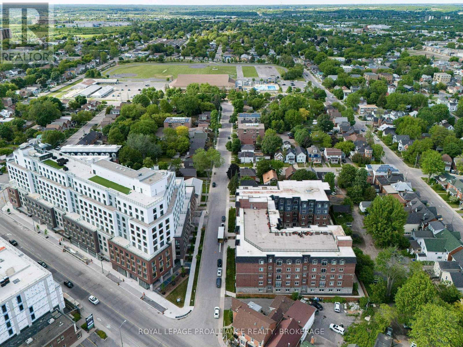 113 - 501 FRONTENAC STREET Image 23