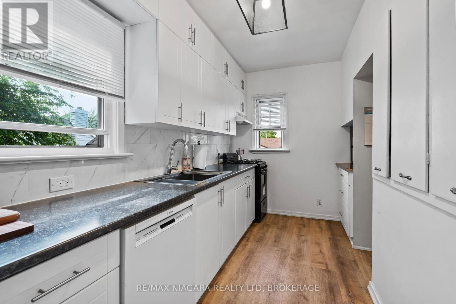 5368 MENZIE STREET Image 15