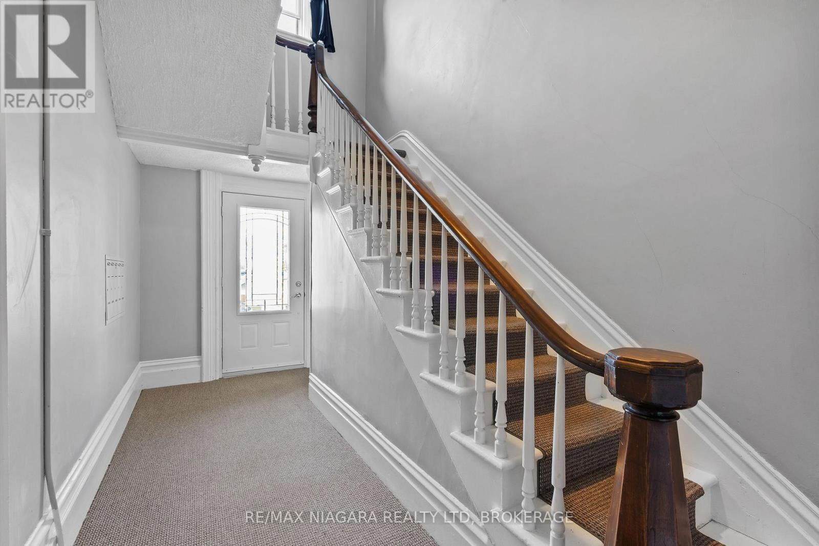 5368 MENZIE STREET Image 17