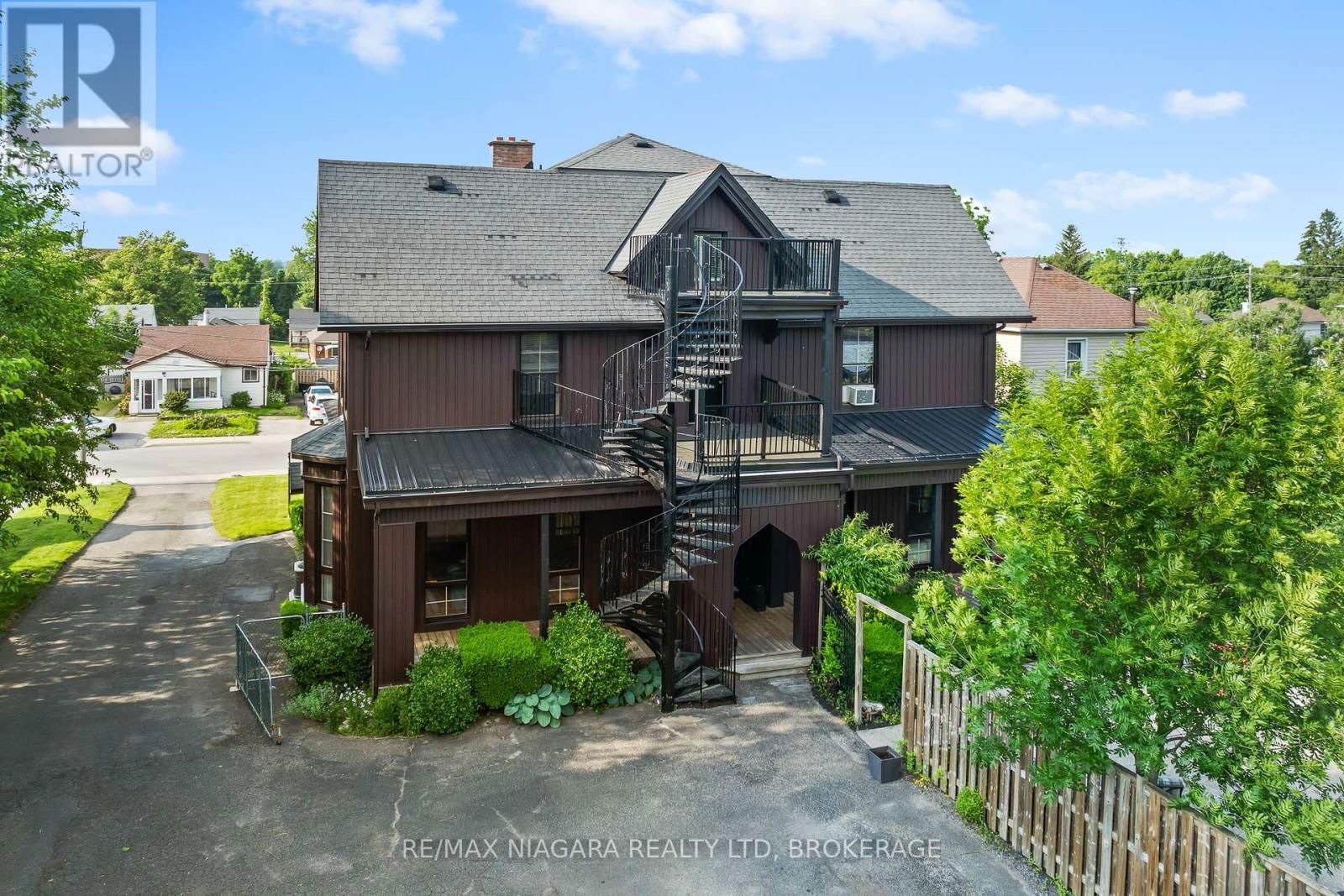 5368 MENZIE STREET Image 39