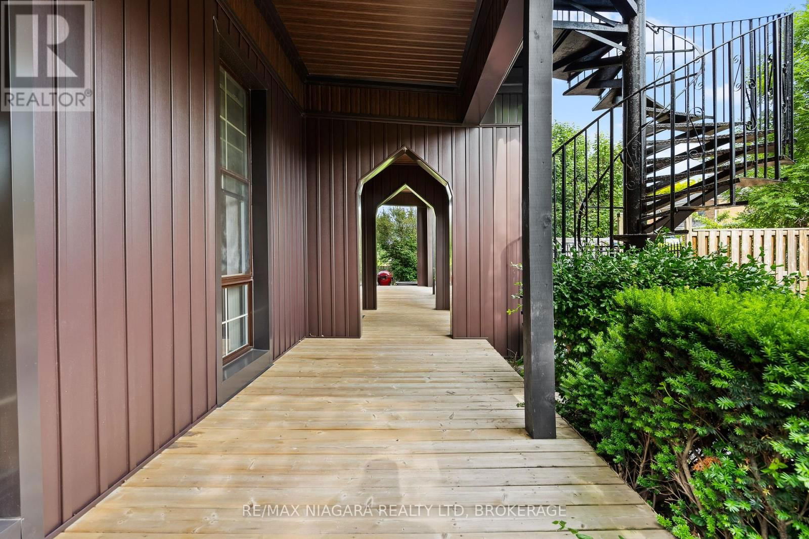 5368 MENZIE STREET Image 7